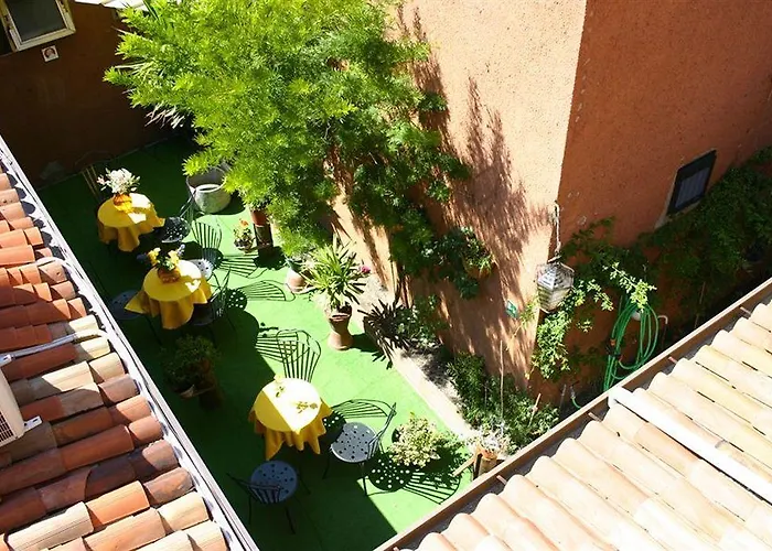 アル ソフィアドル