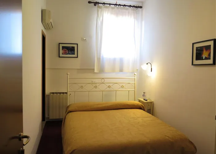 アル ソフィアドル