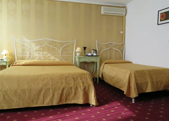 ホテル アル ソフィアドル 2*